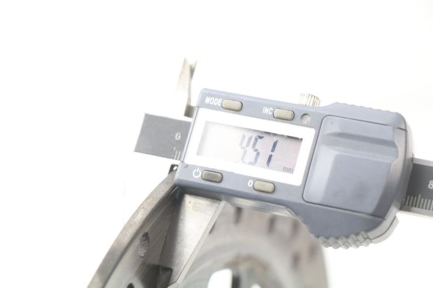 photo de DISCO FRENO POSTERIORE YAMAHA FJR ABS 1300 (2006 - 2012) - Primo piano tecnico