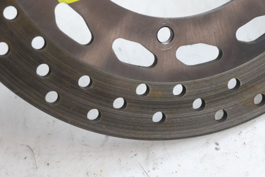 photo de DISCO FRENO POSTERIORE YAMAHA FZ8 800 (2010 - 2016) - Dettagli dei punti di fissaggio