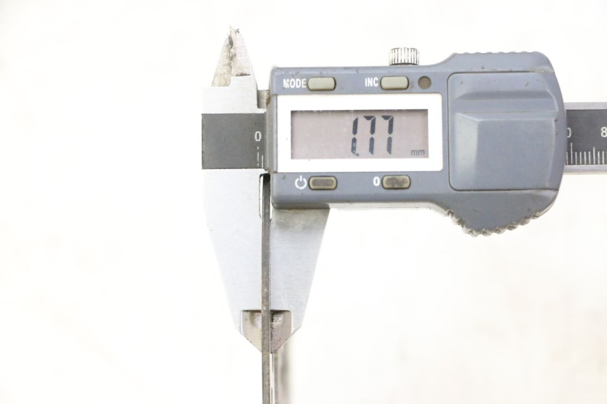 photo de DISCO FRENO POSTERIORE HITWAY H5 1 - Zoom sullo stato d'uso