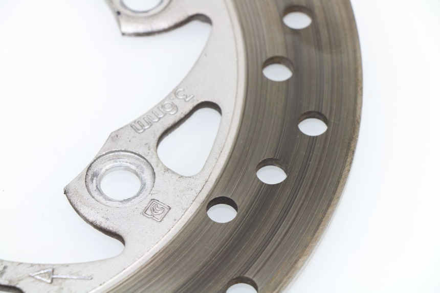 photo de DISCO FRENO POSTERIORE KTM DUKE ABS 125 (2011 - 2016) - Primo piano tecnico