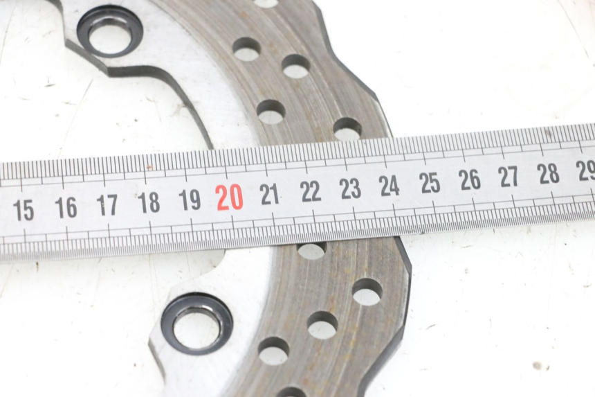 photo de DISCO FRENO POSTERIORE YAMAHA MT-07 MT07 ABS 700 (2018 - 2020) - Dettaglio del componente