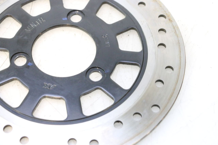 photo de DISCO FRENO POSTERIORE JM MOTORS R-MAX TECH 50 (2024 - 2026) - Dettagli dei punti di fissaggio