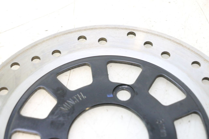 photo de DISCO FRENO POSTERIORE JM MOTORS R-MAX TECH 50 (2024 - 2026) - Stato della superficie e materiale