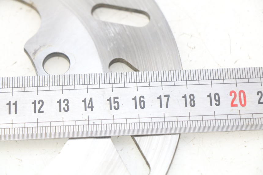 photo de DISCO FRENO POSTERIORE GILERA SMT SUPERMOTARD 50 (2009 - 2017) - Zoom sullo stato d'uso