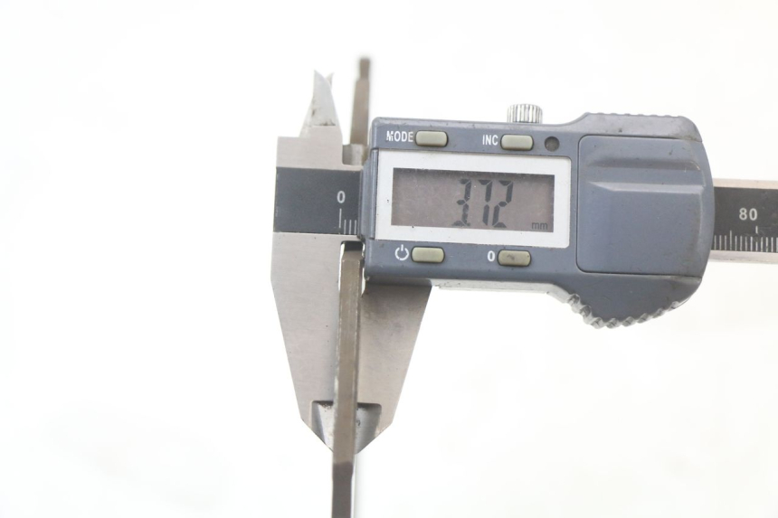 photo de DISCO FRENO POSTERIORE KYMCO SUPER 8 125 (2008 - 2015) - Primo piano tecnico