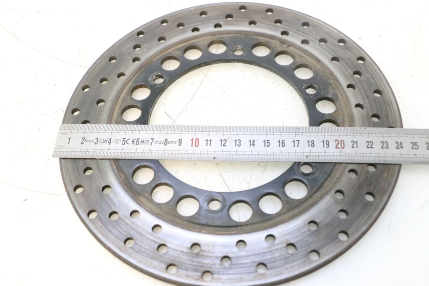 photo de DISCO FRENO POSTERIORE YAMAHA TDM ABS 900 (2002 - 2014) - Dettagli dei punti di fissaggio