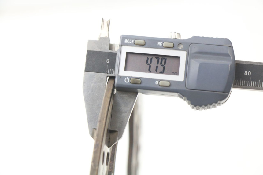 photo de DISCO FRENO POSTERIORE YAMAHA X-MAX XMAX 125 (2010 - 2013) - Stato della superficie e materiale