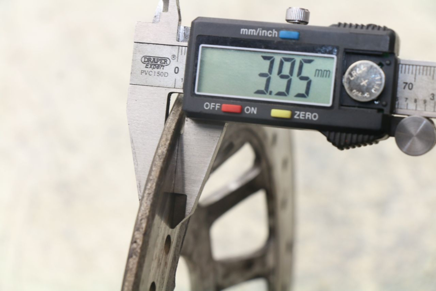 photo de DISCO FRENO ANTERIORE JONWAY AZTRAL 125 (2008 - 2017) - Dettaglio del componente