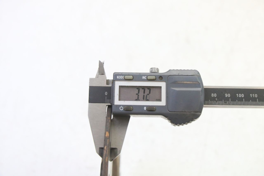 photo de DISCO FRENO ANTERIORE YAMAHA BW'S 100 (1999 - 2002) - Primo piano tecnico