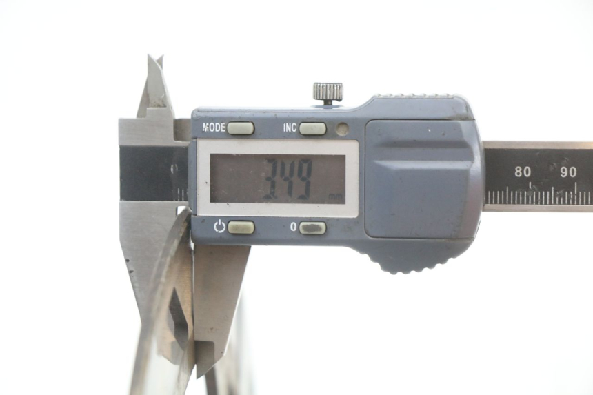 photo de DISCO FRENO ANTERIORE SHERCO CITY CORP 125 (2003 - 2007) - Zoom sullo stato d'uso