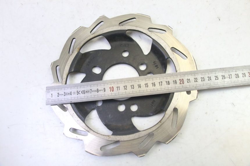 photo de DISCO FRENO ANTERIORE SYM CROX 4T 50 (2016 - 2023) - Zoom sullo stato d'uso