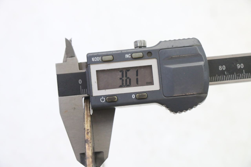 photo de DISCO FRENO ANTERIORE SKYTEAM DAX REPLICA 110 (2005 - 2015) - Stato della superficie e materiale