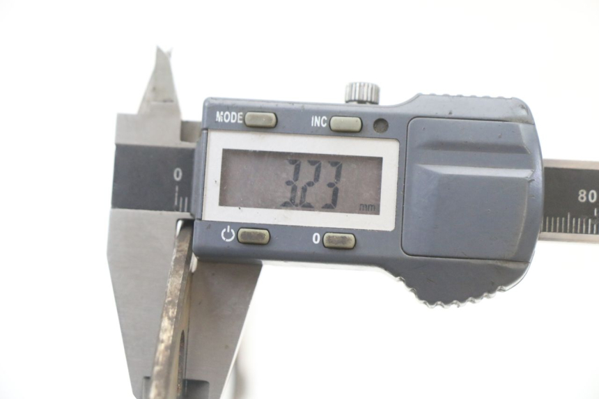 photo de DISCO FRENO ANTERIORE DERBI SENDA R X-TREME 50 (2006 - 2010) - Dettagli dei punti di fissaggio