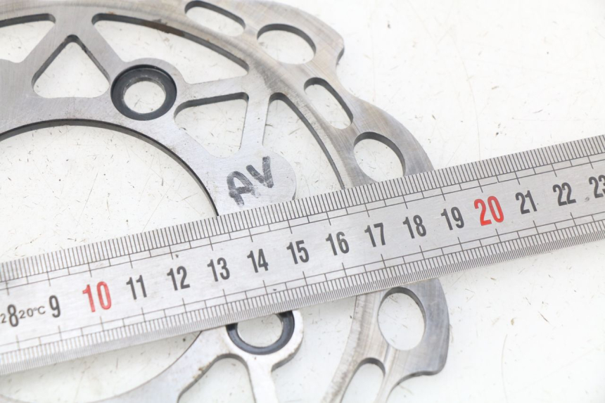 photo de DISCO FRENO ANTERIORE LONCIN DIRT BIKE 125 - Zoom sullo stato d'uso