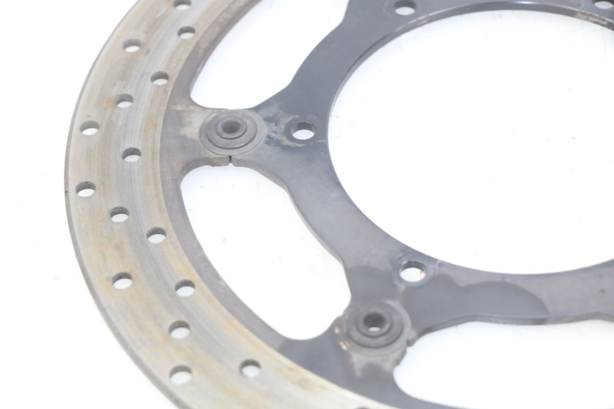 photo de DISCO FRENO ANTERIORE YAMAHA FJR ABS 1300 (2016 - 2020) - Primo piano tecnico