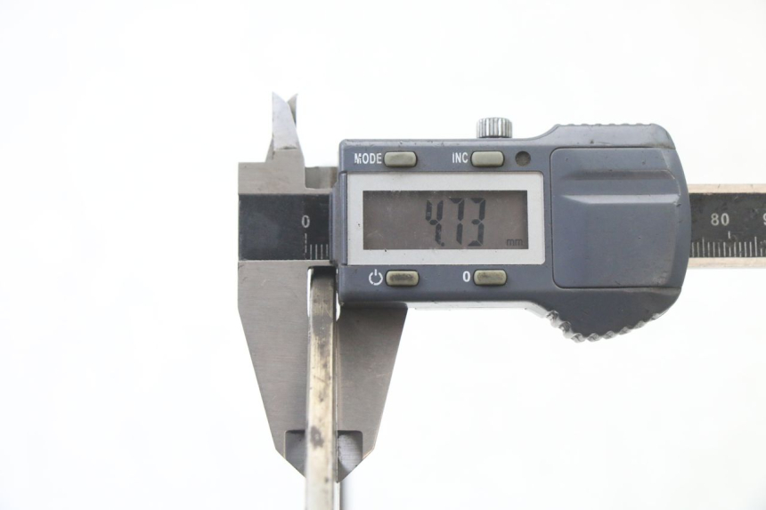 photo de DISCO FRENO ANTERIORE GILERA NEXUS 300 (2008 - 2013) - Dettagli dei punti di fissaggio