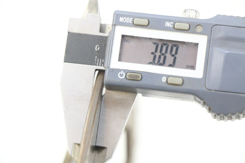 photo de DISCO FRENO ANTERIORE HAOTIAN HT125T-2 125 - Altra angolazione