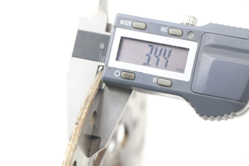 photo de DISCO FRENO ANTERIORE JM MOTORS OLDIES 4T 50 (2010 - 2020) - Zoom sullo stato d'uso