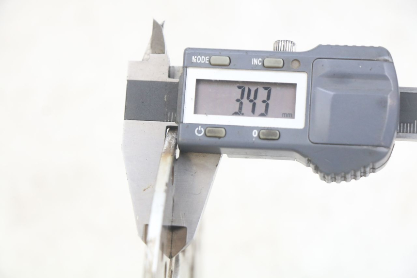 photo de DISCO FRENO ANTERIORE JM MOTORS OLDIES RS 4T 50 (2021 - 2024) - Altra angolazione