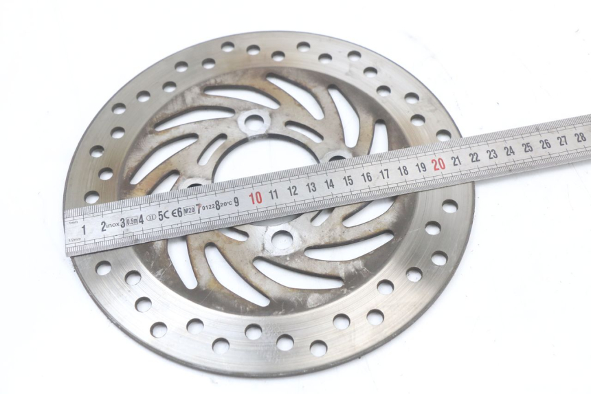 photo de DISCO FRENO ANTERIORE HONDA PCX (JF28) 125 (2009 - 2011) - Zoom sullo stato d'uso