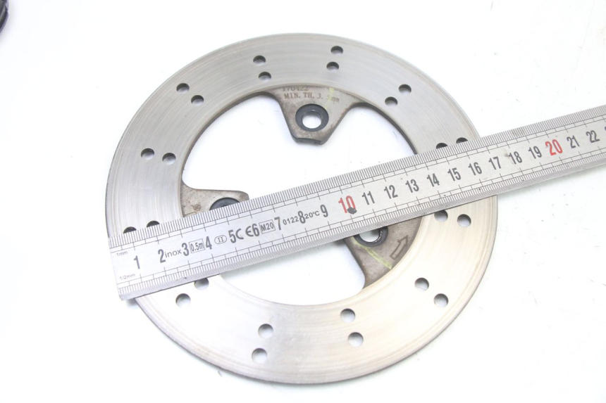 photo de DISCO FRENO ANTERIORE PEUGEOT KISBEE 4T 50 (2010 - 2017) - Zoom sullo stato d'uso