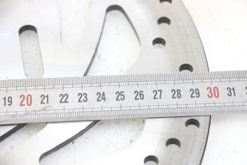 photo de DISCO FRENO ANTERIORE ROYAL ENFIELD SCRAM 411 (2022 - 2024) - Dettaglio del componente