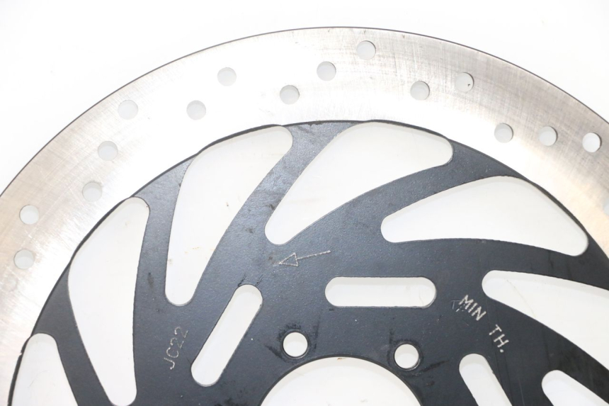 photo de DISCO FRENO ANTERIORE ROYAL ENFIELD SCRAM 411 (2022 - 2024) - Dettagli dei punti di fissaggio