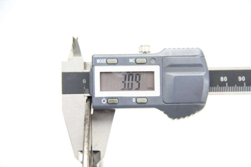 photo de DISCO FRENO ANTERIORE RIEJU RR 50 (1998 - 2007) - Zoom sullo stato d'uso