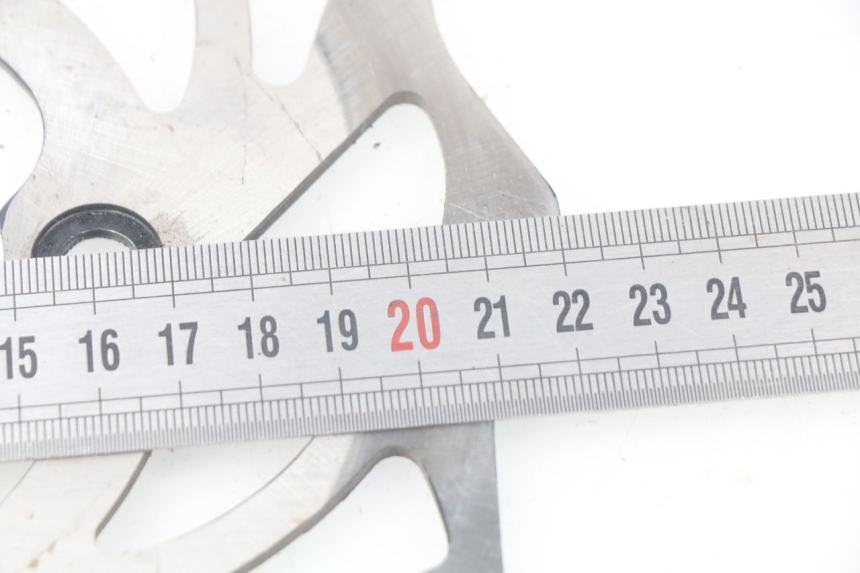 photo de DISCO FRENO ANTERIORE APOLLO RXF 125 - Primo piano tecnico