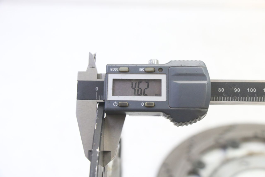 photo de DISCO FRENO ANTERIORE TRIUMPH SPRINT 900 (1995 - 1998) - Vista d'insieme del prodotto