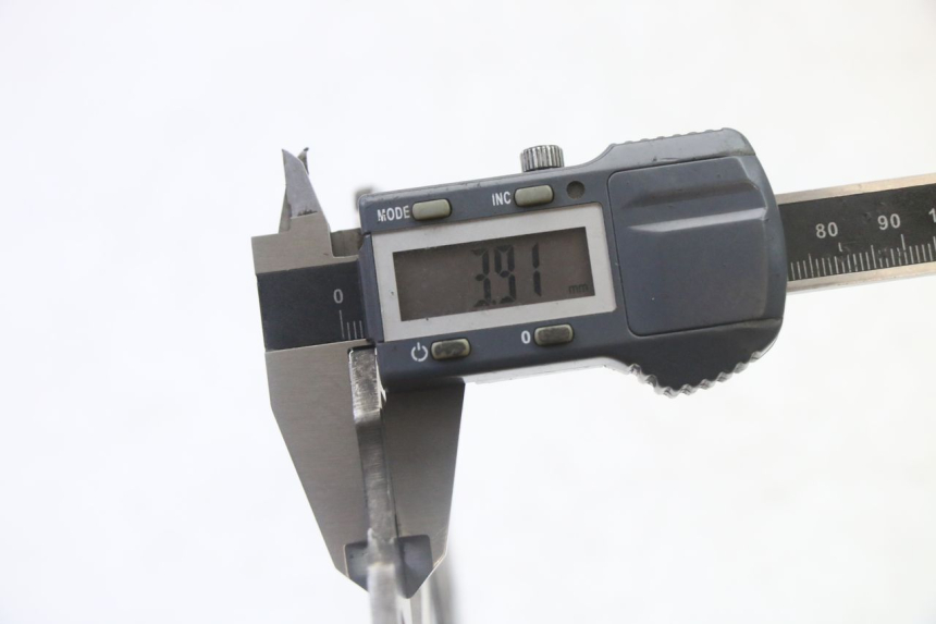 photo de DISCO FRENO ANTERIORE KTM SX 85 (2013 - 2017) - Dettagli dei punti di fissaggio