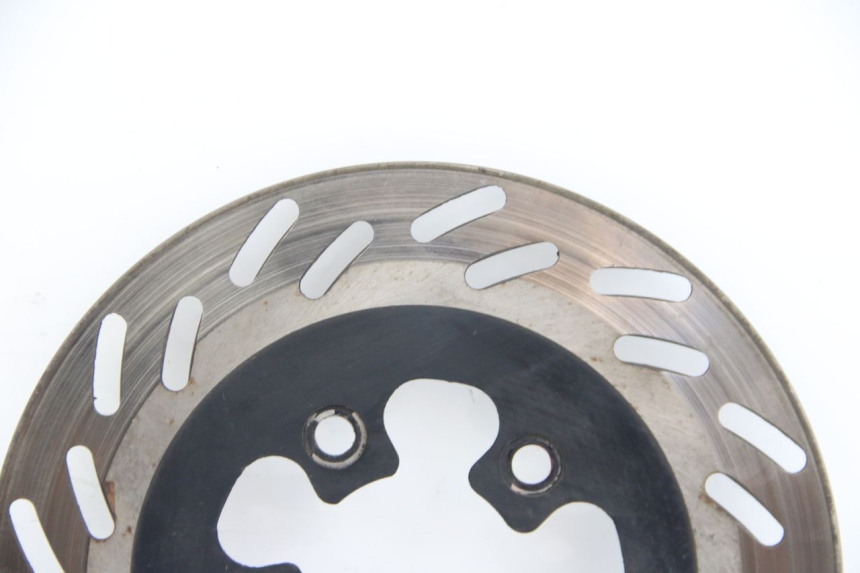 photo de DISCO FRENO ANTERIORE PEUGEOT TWEET 4T 50 (2010 - 2014) - Primo piano tecnico