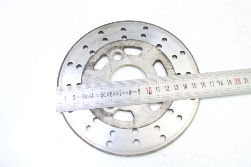 photo de DISCO FRENO ANTERIORE PEUGEOT V-CLIC VCLIC 50 (2007 - 2013) - Zoom sullo stato d'uso