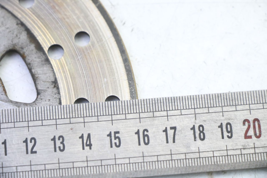 photo de DISCO FRENO ANTERIORE PEUGEOT V-CLIC VCLIC 50 (2007 - 2013) - Altra angolazione