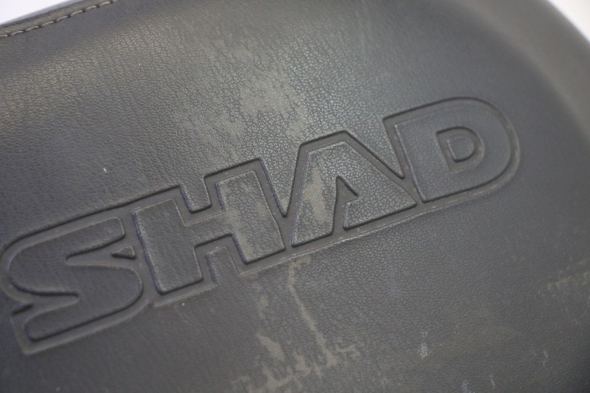 photo de DOSSERET SUZUKI BURGMAN 125 (2007 - 2014) - Dettagli dei punti di fissaggio