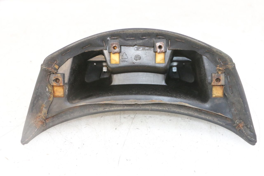 photo de SCHIENALINO PEUGEOT SATELIS 125 (2013 - 2018) - Dettagli dei punti di fissaggio