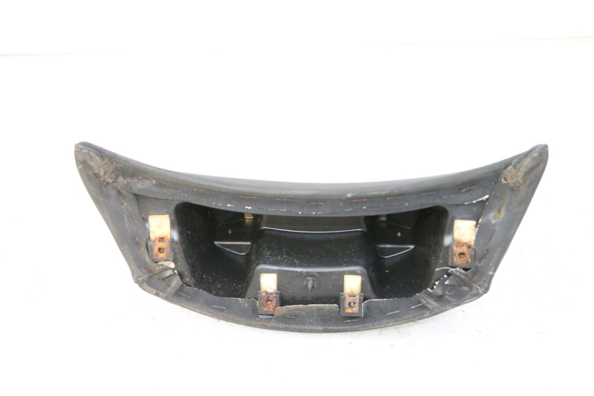 photo de SCHIENALE PEUGEOT SATELIS 125 (2010 - 2012) - Primo piano tecnico