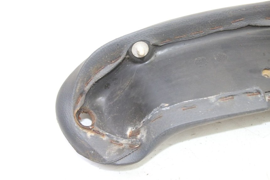 photo de SCHIENALINO PIAGGIO SUPER LX 125 (2000 - 2003) - Dettagli dei punti di fissaggio