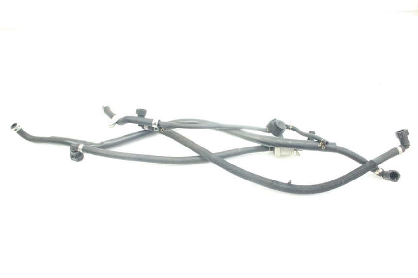 photo de TUBO DEL CARBURANTE PEUGEOT KISBEE 4T 50 (2018 - 2022) - Zoom sullo stato d'uso