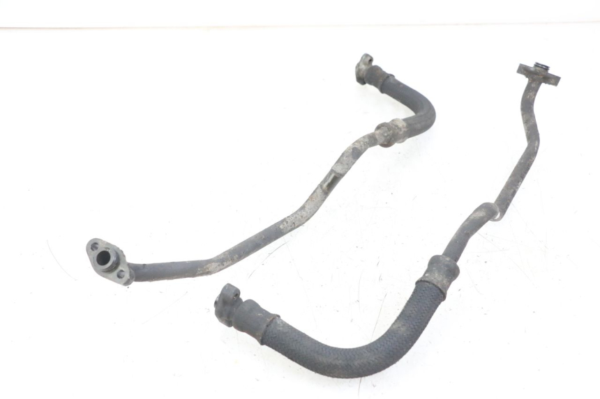 photo de TUBO OLIO YAMAHA FJ 3CX 1200 (1986 - 1996) - Primo piano tecnico