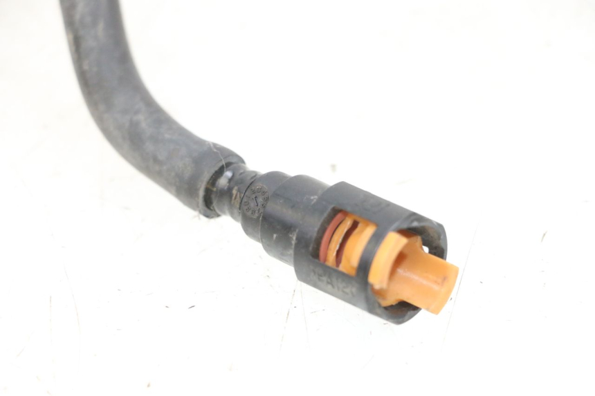 photo de TUBO INIETTORE SUZUKI BURGMAN 650 (2013 - 2020) - Altra angolazione