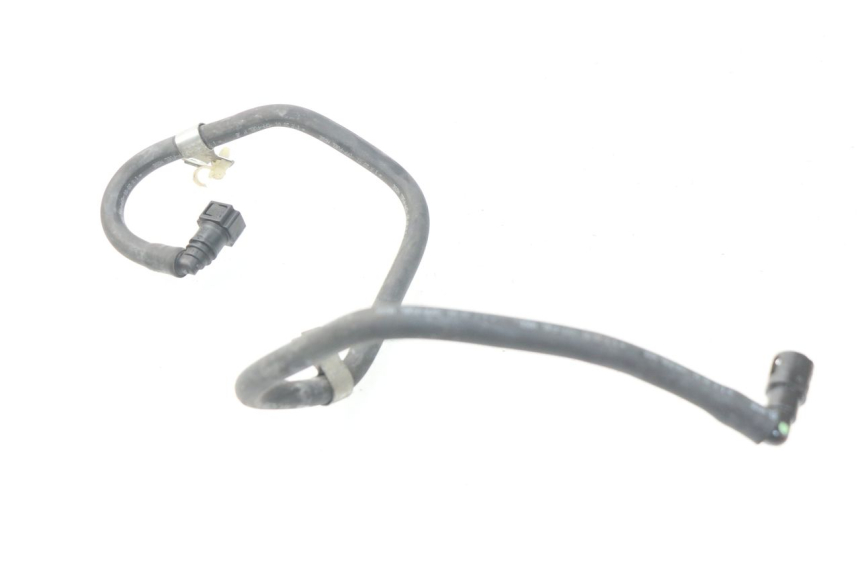 photo de TUBO INIETTORE PIAGGIO FLY IE 125 (2012 - 2017) - Altra angolazione