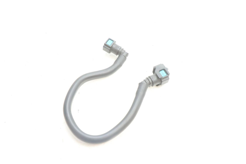 photo de TUBO INIETTORE YAMAHA FZ8 800 (2010 - 2016) - Altra angolazione