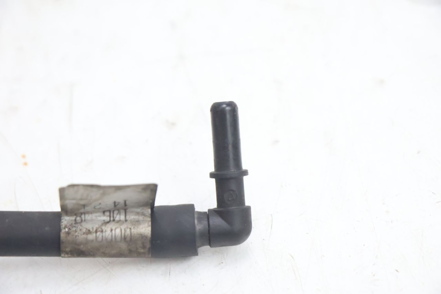 photo de TUBO INIETTORE GILERA GP 800 (2007 - 2013) - Primo piano tecnico