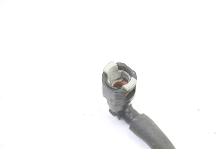 photo de TUBO INIETTORE SUZUKI GSR 750 (2011 - 2017) - Zoom sullo stato d'uso