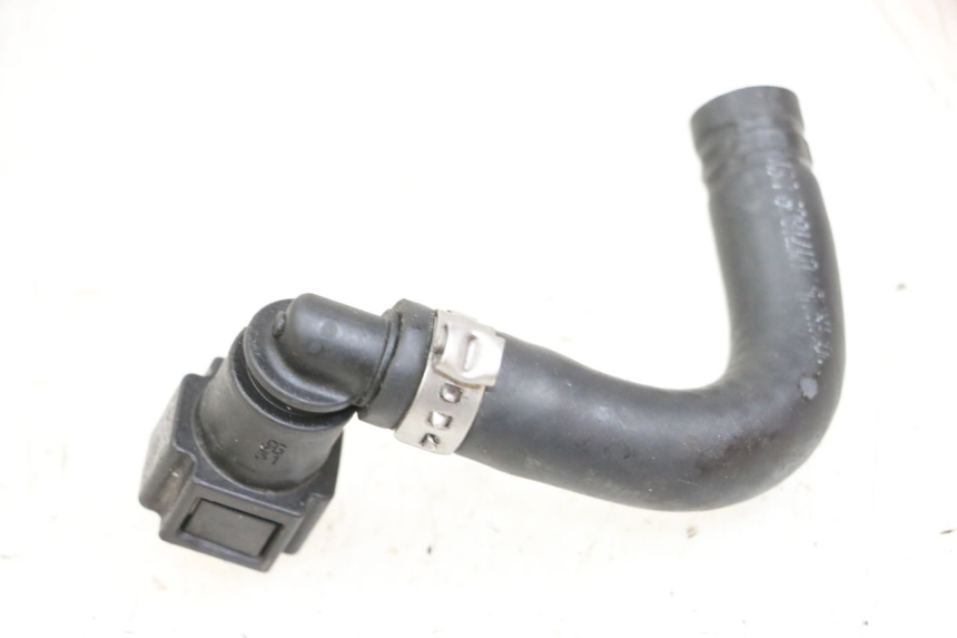 photo de TUBO INIETTORE HUSQVARNA SVARTPILEN 401 (2018 - 2023) - Altra angolazione