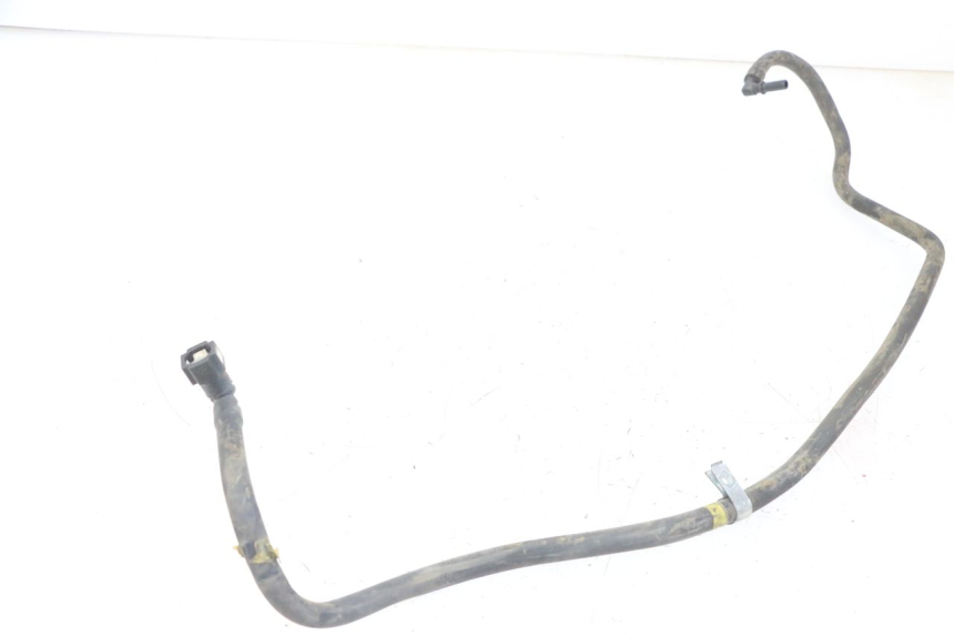 photo de TUBO INIETTORE PIAGGIO IE MP3 YOURBAN 300 (2011 - 2016) - Primo piano tecnico