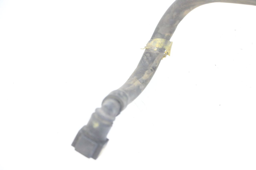 photo de TUBO INIETTORE PIAGGIO IE MP3 YOURBAN 300 (2011 - 2016) - Stato della superficie e materiale