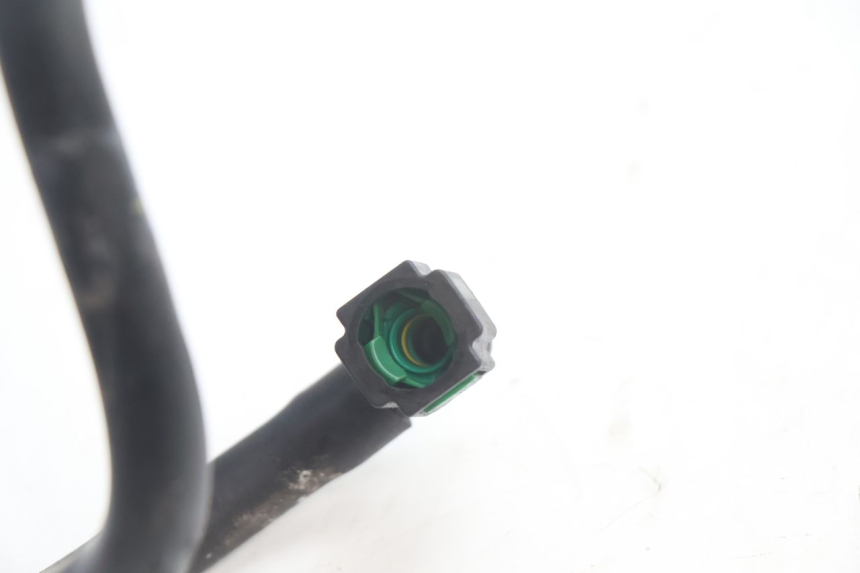 photo de TUBO INIETTORE PIAGGIO MP3 LT 300 (2010 - 2016) - Dettagli dei punti di fissaggio