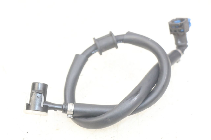 photo de TUBO INIETTORE YAMAHA MT ABS 125 (2014 - 2018) - Zoom sullo stato d'uso